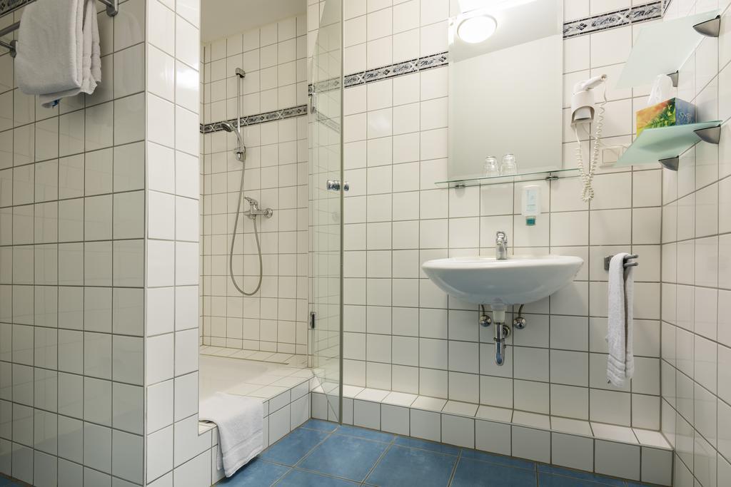 Hotel Nibelungen Hof إكسانتن المظهر الخارجي الصورة